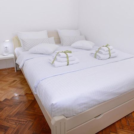 Central Spot Apartments Belgrád Kültér fotó