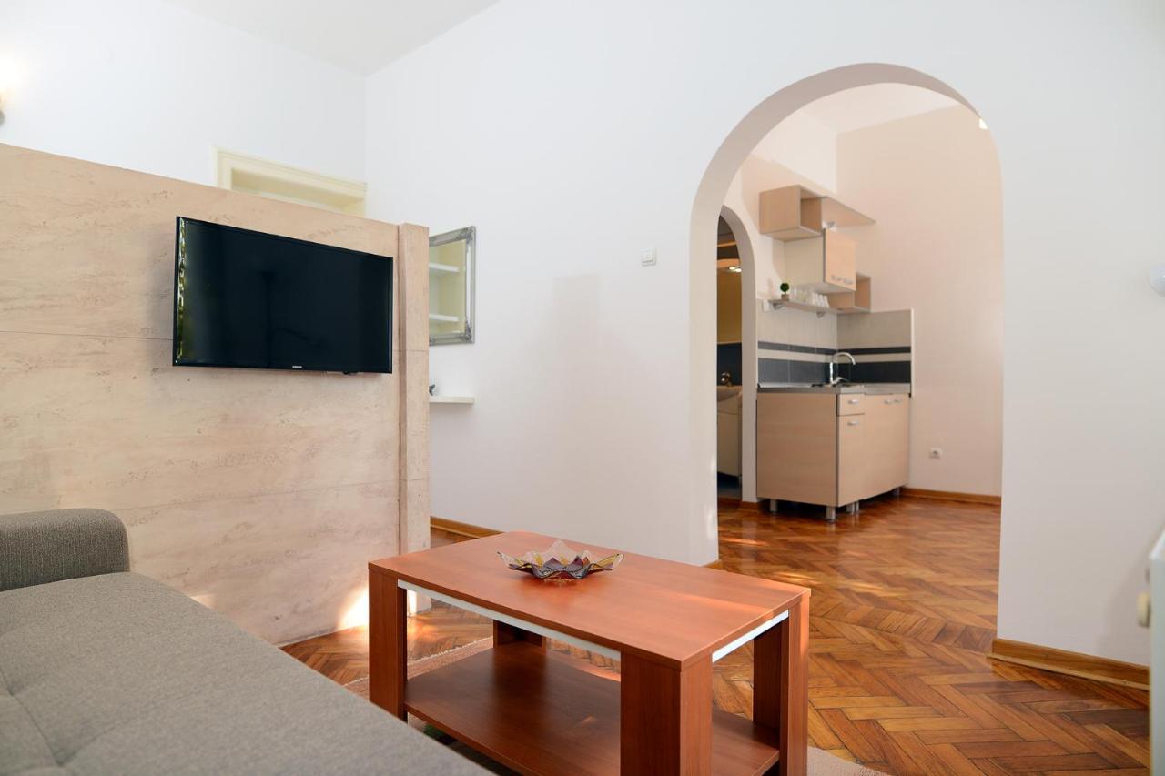Central Spot Apartments Belgrád Kültér fotó