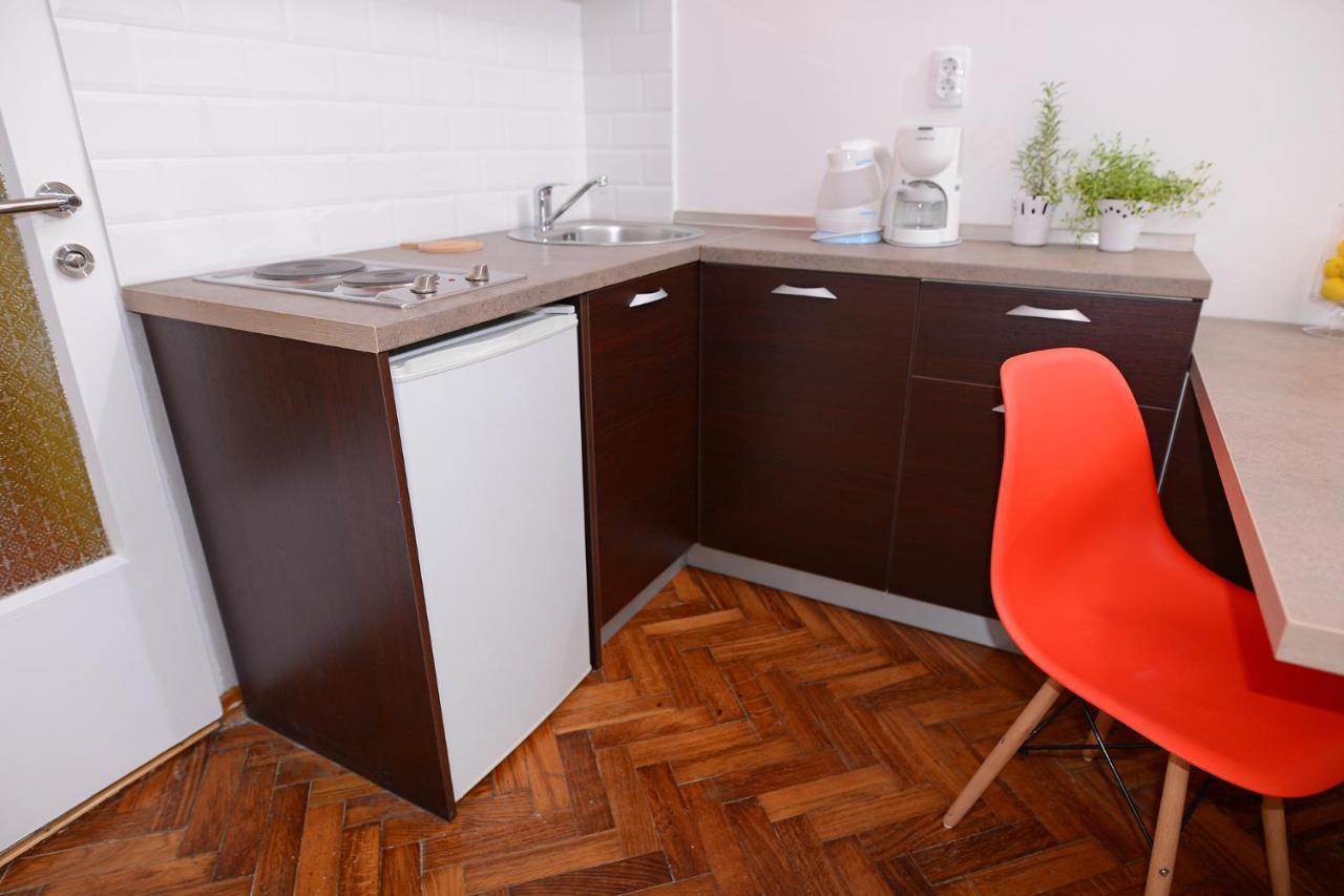 Central Spot Apartments Belgrád Szoba fotó